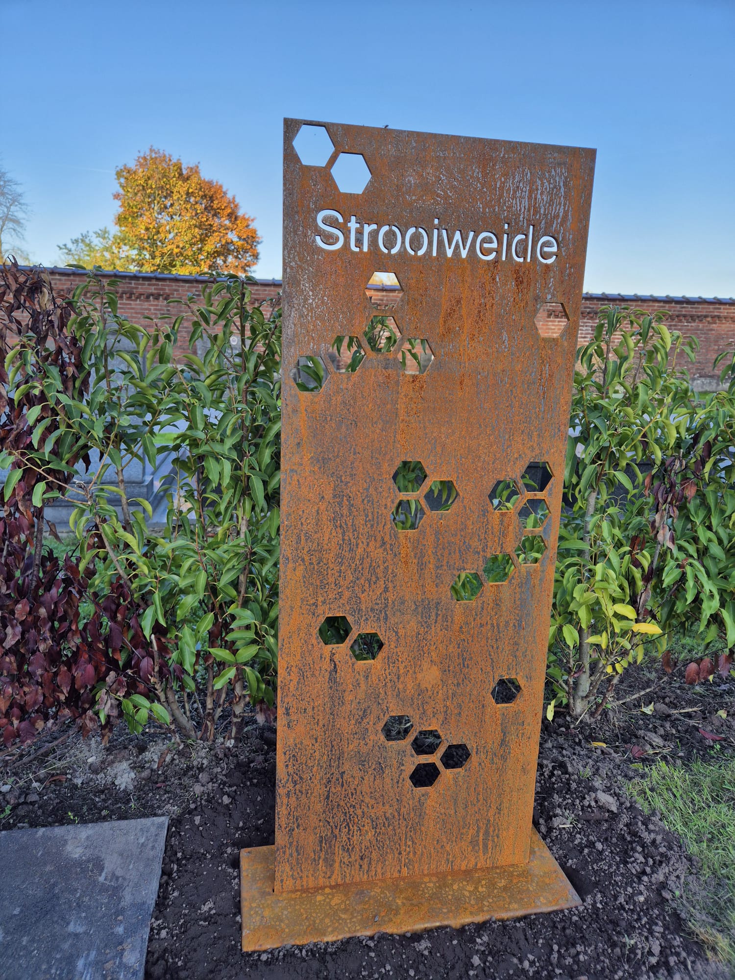 Cortenstaal naambord Strooiweide